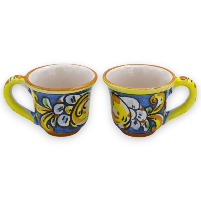 Servicio de café de cerámica Tet a Tet Caltagirone, 2 tazas y bandeja, decoración barroca y limones sobre fondo azul. - 