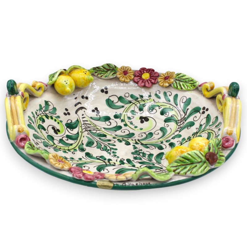 Centrotavola Fruttiera in ceramica Caltagirone, Ø 37 cm ca. decoro '600 verde e applicazioni di fiori e limoni - 