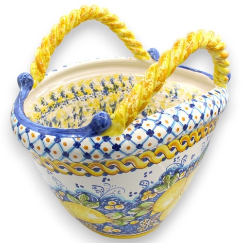 Sicilian Coffa in Caltagirone ceramic, L 45 x h 40 cm approx. Torchon handles, lemon and braid decoration -  2