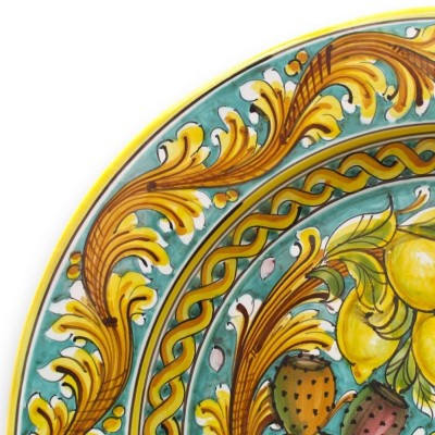 Ozdobny talerz z brzegiem, ceramika Caltagirone Ø ok. 55 cm barokowa dekoracja i owoce, tło verdigris - 