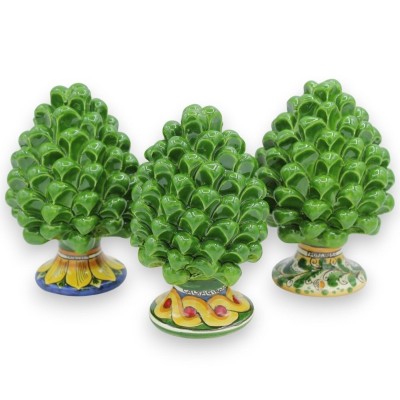 Siciliaanse dennenappel Caltagirone, h ca. 15 cm. (1 stuk) Immersion Forest Green met willekeurige decoratiestam - 