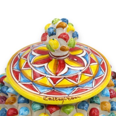 Siciliaanse dennenappelkoekjespot of sieradendoosje in Caltagirone keramiek, Ø 18 / 20 en h ca. 18 cm. Veelkleurig - 