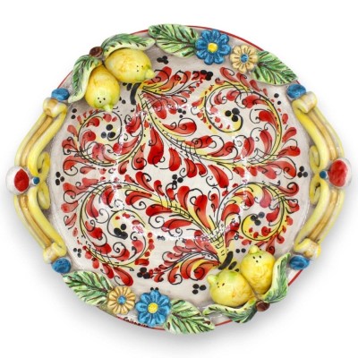 Caltagirone keramiskt mittstycke, Ø ca 33 cm. med applikationer av citroner, blommor och blad, röd 1600-talsdekor - 