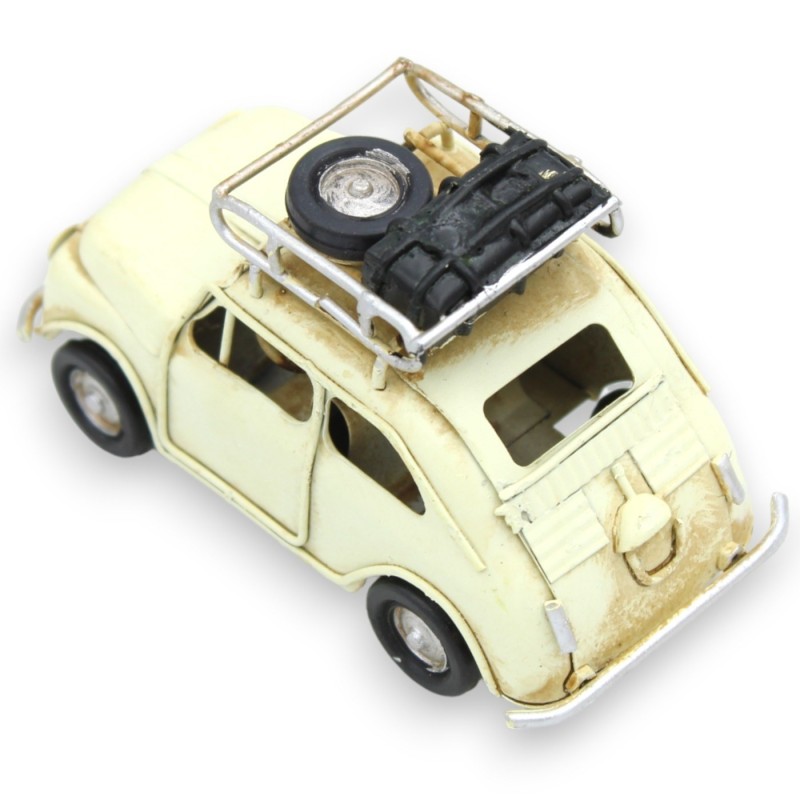 Vehículo Cinquecento de metal pintado a mano - L 10 y h 6 (1ud) varios colores - 