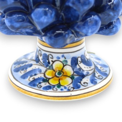 Szyszka sycylijska Caltagirone, wys. ok. 15 cm. (1 szt.) Kolor antyczny niebieski z pociągnięciami pędzla, losowa dekora