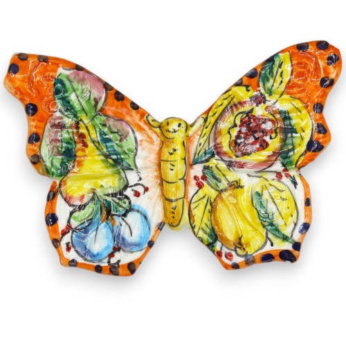 Mehrfarbiger und mehrfach verzierter Schmetterling aus feiner sizilianischer Keramik, L 20 x H 13 cm ca. (1 Stück) Zufäl 2