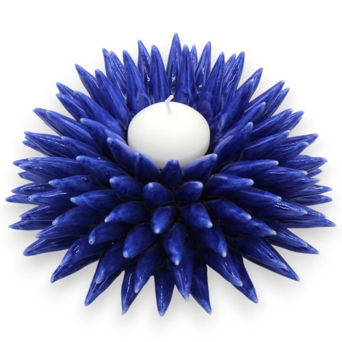 Zeeëgelkandelaar van fijn keramiek, Ø 18 en h ca. 10 cm. - 