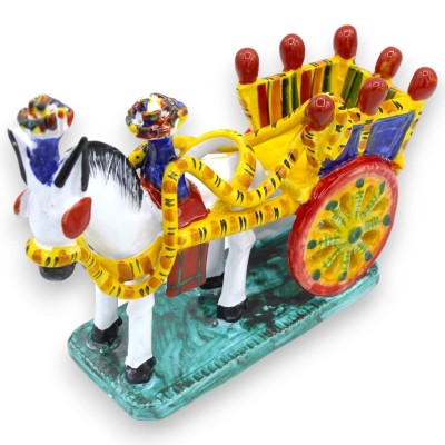 Carretto Siciliano con Cavallo, su base rettangolare, in pregiata ceramica Siciliana, varie misure e varie colori (1pz) 