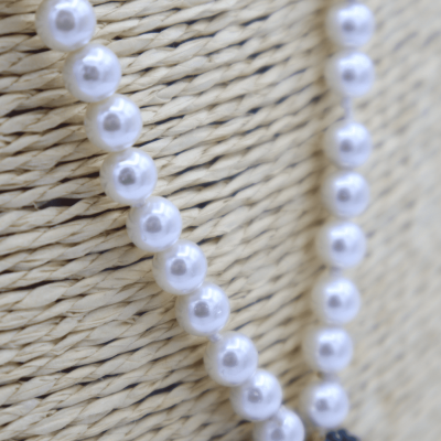 Collana con Perle naturali e inserti di mattonelline in pietra lavica e maioliche siciliane, L 65 + 9 cm ca. - 