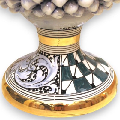 Lámpara Pigna perforada, cerámica Caltagirone, altura 50 cm aprox. Azul antiguo, tallo decorado moderno, esmalte de oro 