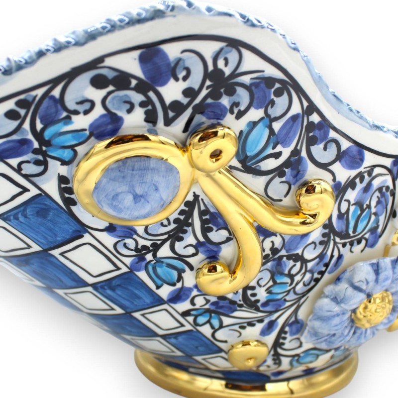 Peça central com alças, em cerâmica Caltagirone, C 55 x aprox. 30 cm. Decoração moderna com esmalte em ouro puro 24k - 