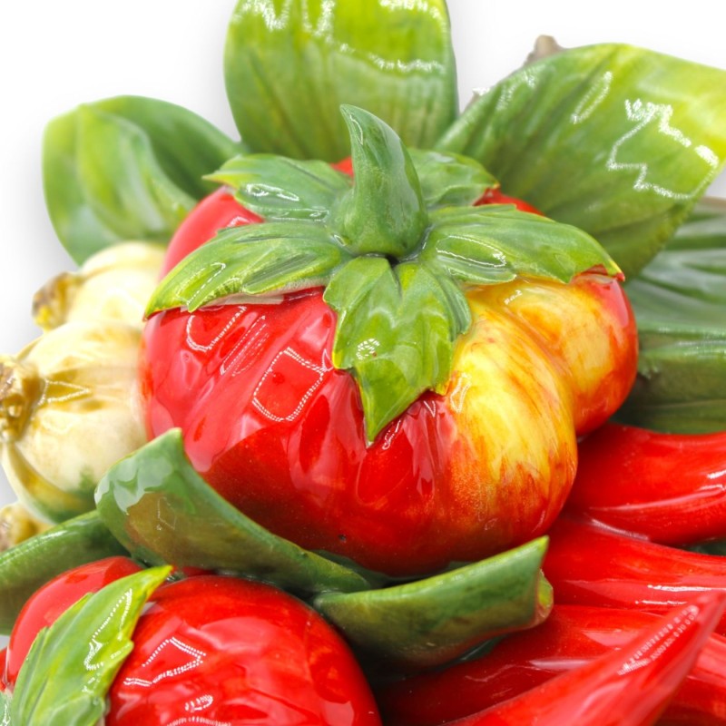 Hängebündel, H ca. 40 x 20 cm. Zusammensetzung aus Tomaten, Knoblauch und Chilischoten MD2 - 
