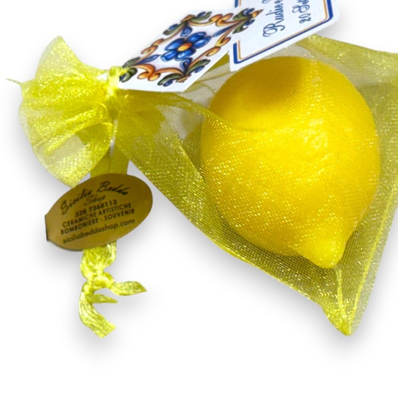 Espaço reservado, saquinho de organza com sabonete vegetal aroma limão siciliano (1 unidade) 25 gr - 