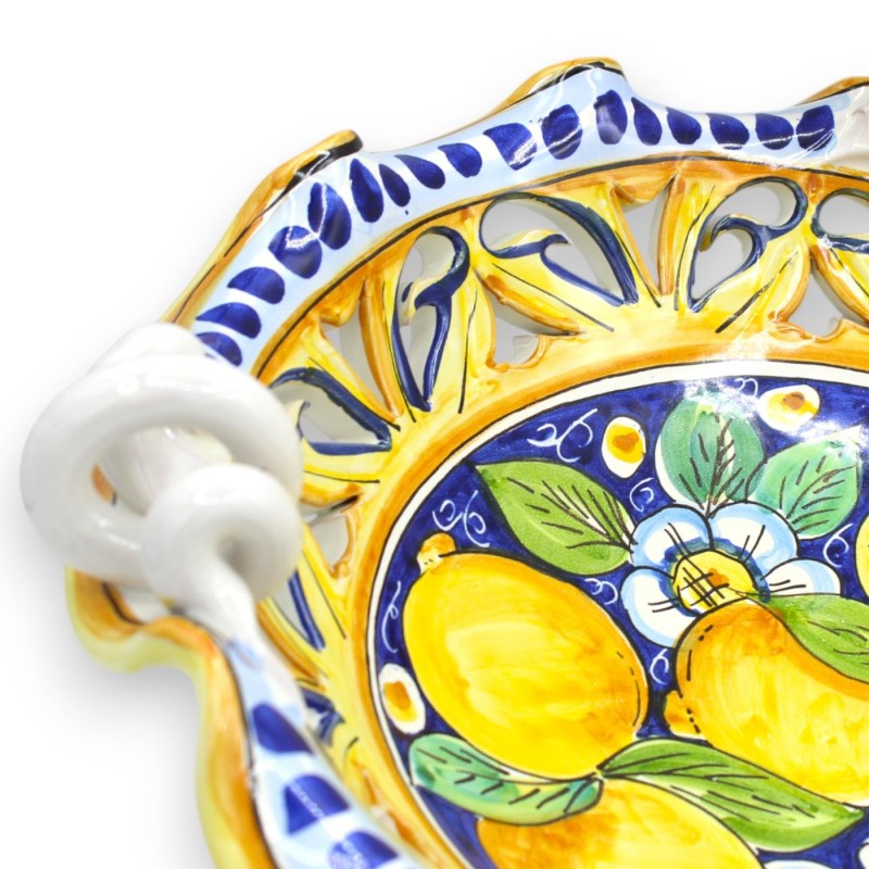 Centrotavola smerlato e traforato, ceramica Caltagirone, manico serpentina, 2 misure (1Unità) decoro Limoni e fiori - 
