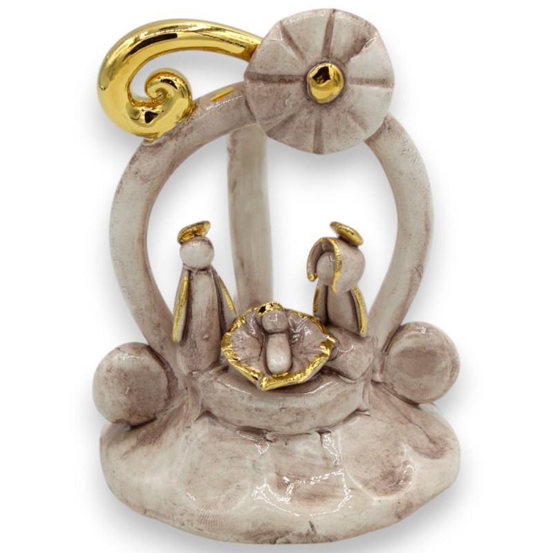 Caltagirone ceramic nativity scene - h 11 and w 8 cm approx. antique white, 24k pure gold enamel details - 