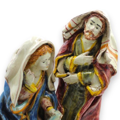 Heliga familjens julkrubba, julkrubba på sladdfot h 28 x 20 cm ca. Caltagirone keramik - 