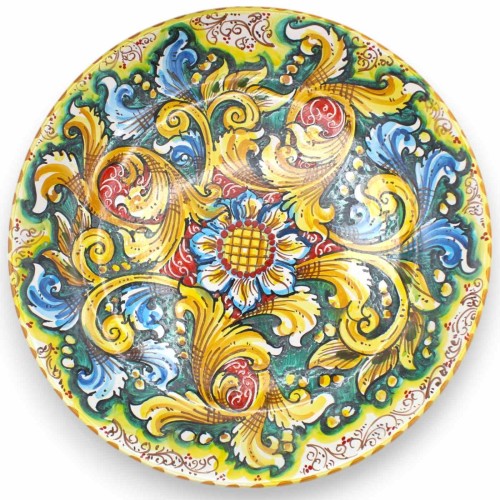 Ceramiczny talerz ozdobny Caltagirone, Ø ok. 37 cm. dekoracja barokowa i kwiatowa na tle zieleniny - 