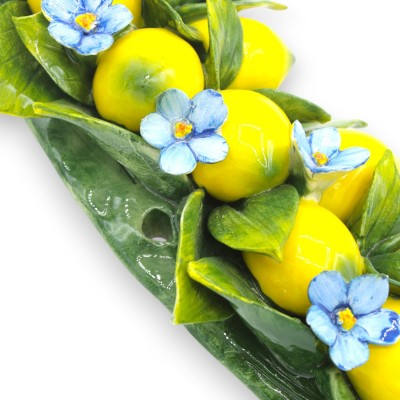Arco de parede com composição de 14 limões, C 50 x 17 cm aprox. flores e folhas em cerâmica fina - 