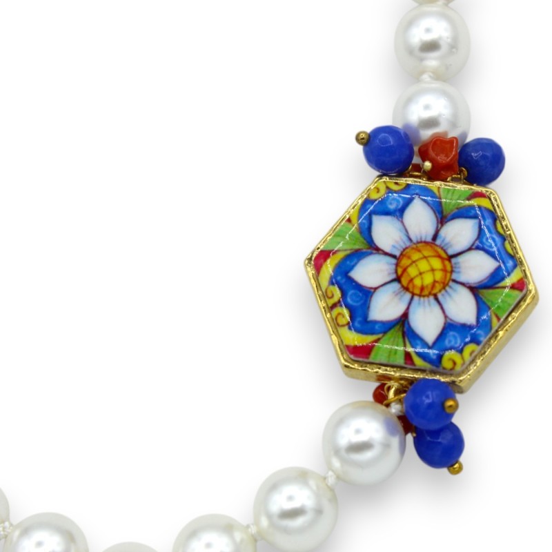 Natuurlijke parelarmband, L ca. 21 cm met Majolica tegel en messing frame, natuursteen - 