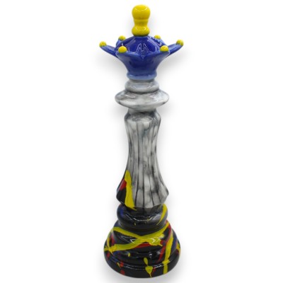 Dekoratives Schachbrett aus feiner Keramik, mit 3 stilisierten Spielfiguren und Holzgrundrahmen - 