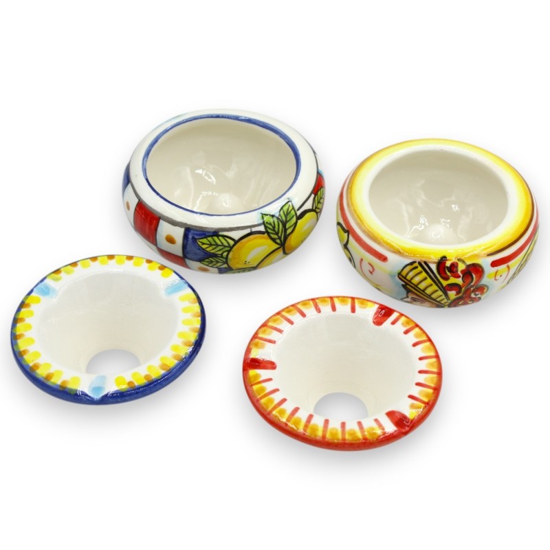 Caltagirone-Keramik-Aschenbecher, 2 Größenoptionen, Dekoration und zufällige Farbe (1 Stück) - 