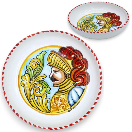 Kom- of zakleger, Caltagirone keramiek Ø ca. 20 cm. Diverse decoraties met Siciliaans symboolthema (1 st) -  2