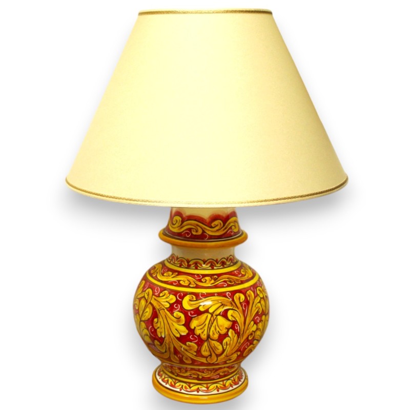 Barokke lamp in Caltagirone keramiek - h ca. 55 cm. Barokke decoratie met Palmette Rode achtergrond - 