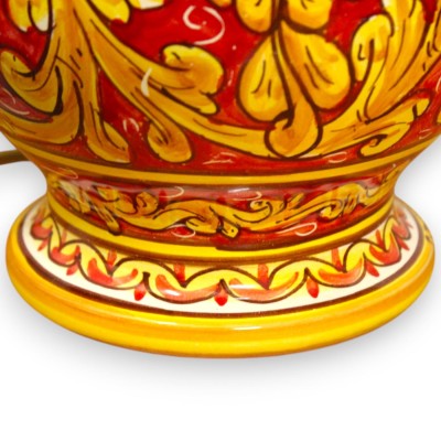 Barokke lamp in Caltagirone keramiek - h ca. 55 cm. Barokke decoratie met Palmette Rode achtergrond - 