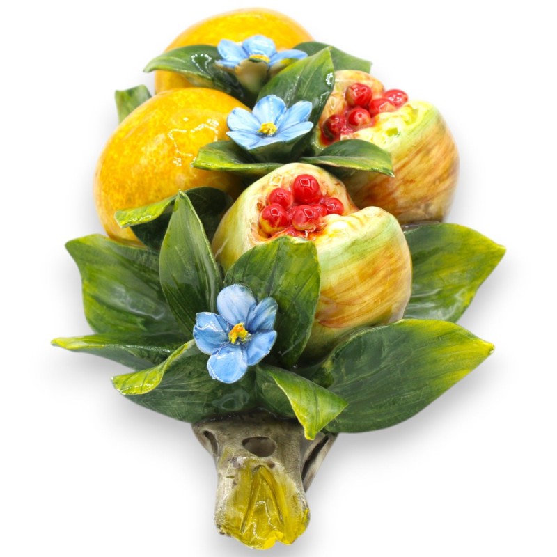 Pacote com Laranjas e Romãs, em cerâmica fina - h 30 x 20 cm aprox. folhas e flores - 