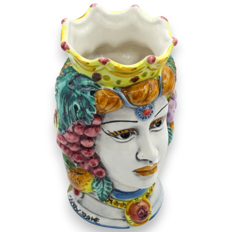 Hoofd van Janus Bifron met twee gezichten, ca. 18 cm hoog. Caltagirone keramiek, decoratie van kroon en gemengd fruit - 