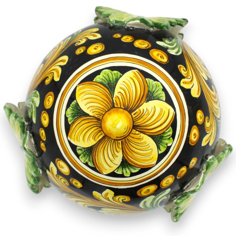Pumo in ceramica Caltagirone - h 30 cm ca. Nero, decoro barocco giallo e verde - 