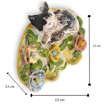 Cintre, porte-clés, maniques ou gants en céramique sicilienne, 12 h x 15 cm environ. décorations en relief avec chat - 
