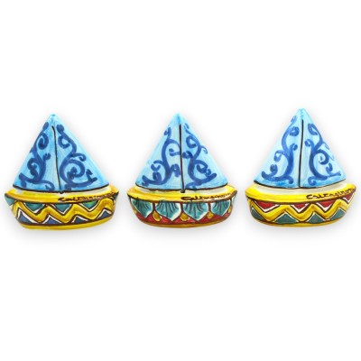 Sailing boat, Caltagirone Ceramics - h 9 x L 8 cm approx. (1pc) random decoration and colour - 