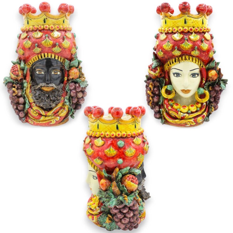 Cabeza de Jano Bifrons con dos caras, de aprox. 32 cm de altura. Cerámica de Caltagirone, Corona, Uvas, Granada y aplica