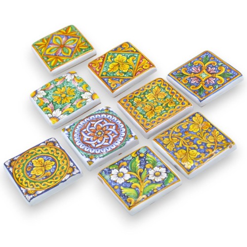 Magnet Brick Magnet L 5 x 5 cm approx. (1pc) in Sicilian ceramic, random decoration -  2