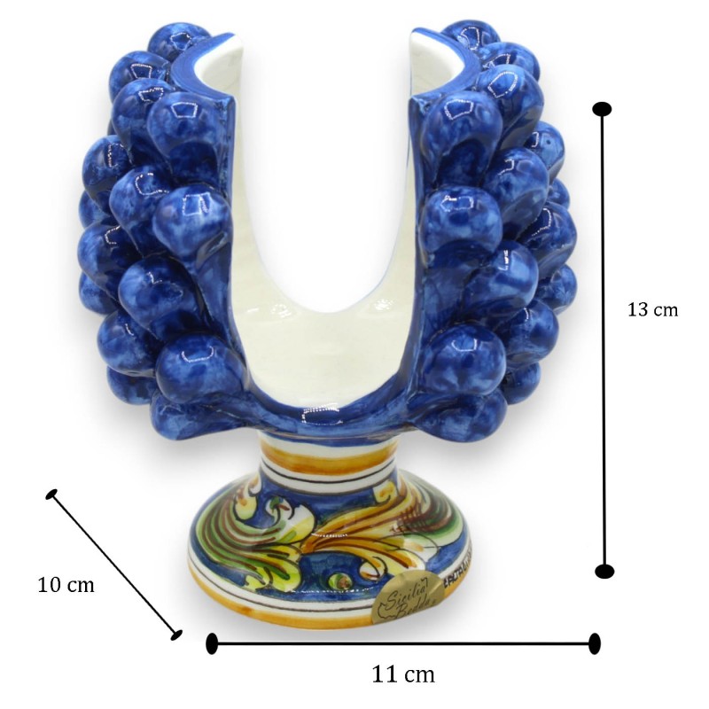 Servetring Pigna, keramiek Caltagirone, ca. h 13 x 11 cm. (1st) verschillende kleuren en willekeurige stengelversiering 