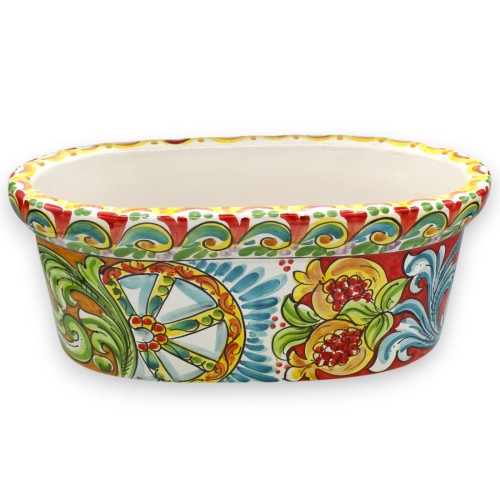 Caja jarrón ovalada, cerámica de Caltagirone, L 40 x 22 x 17 cm aprox. Decoración barroca, granadas y rueda de carreta s