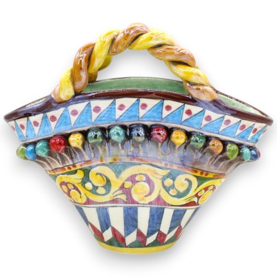 Siciliansk korg i Caltagirone keramik, h 22 x 26 cm ca. pärlemor emalj, siciliansk vagnhjul dekoration MD2 - 
