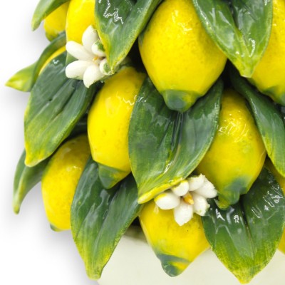 Citronpyramid i fin keramik, ca. h 20 x 14 cm. Zagara blad och blommor - 
