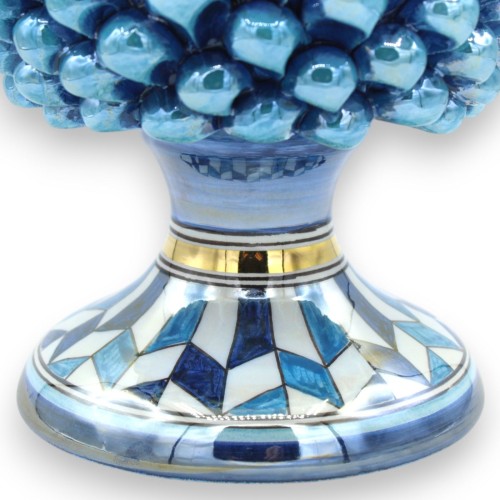 Siciliaanse dennenappel Caltagirone, h ca. 25 cm. Turquoise, 24k goud emaille en parelmoer -  2