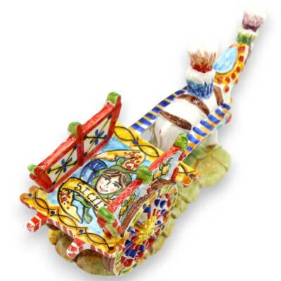 Carretto Siciliano con Cavallo, ceramica Caltagirone - h 10 x 18 cm ca. Decoro Carretto Siciliano e Trinacria - 