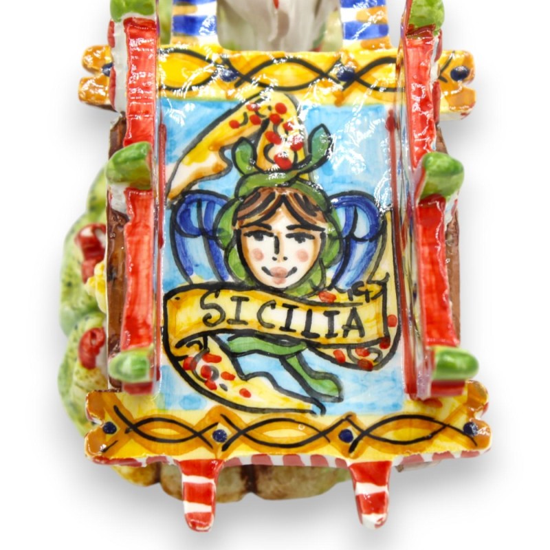Carretto Siciliano con Cavallo, ceramica Caltagirone - h 10 x 18 cm ca. Decoro Carretto Siciliano e Trinacria - 
