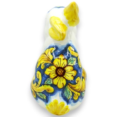 Duży stojący królik, ceramika Caltagirone, wys. 20 x ok. 14 cm. barokowa dekoracja i żółty kwiat - 