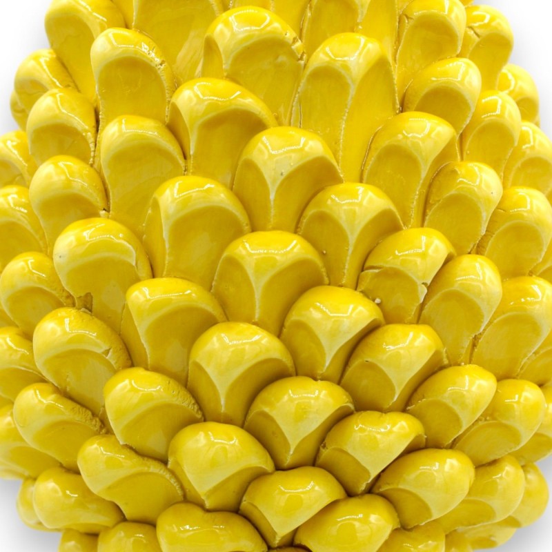 Pigna Siciliana Ceramica Caltagirone, Giallo - due misure (1Unità) Gambo Decoro Barocco, fondo rosso - 
