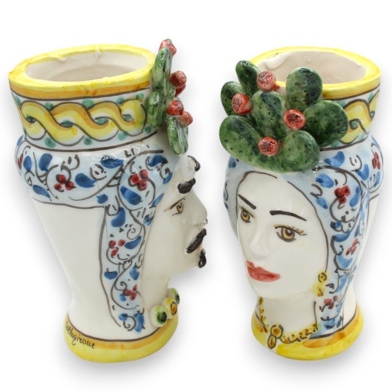 Cabezas de moro siciliano (par) aprox. 18 cm de alto. Cerámica de Caltagirone, turbante, corona y friso de tuna - 