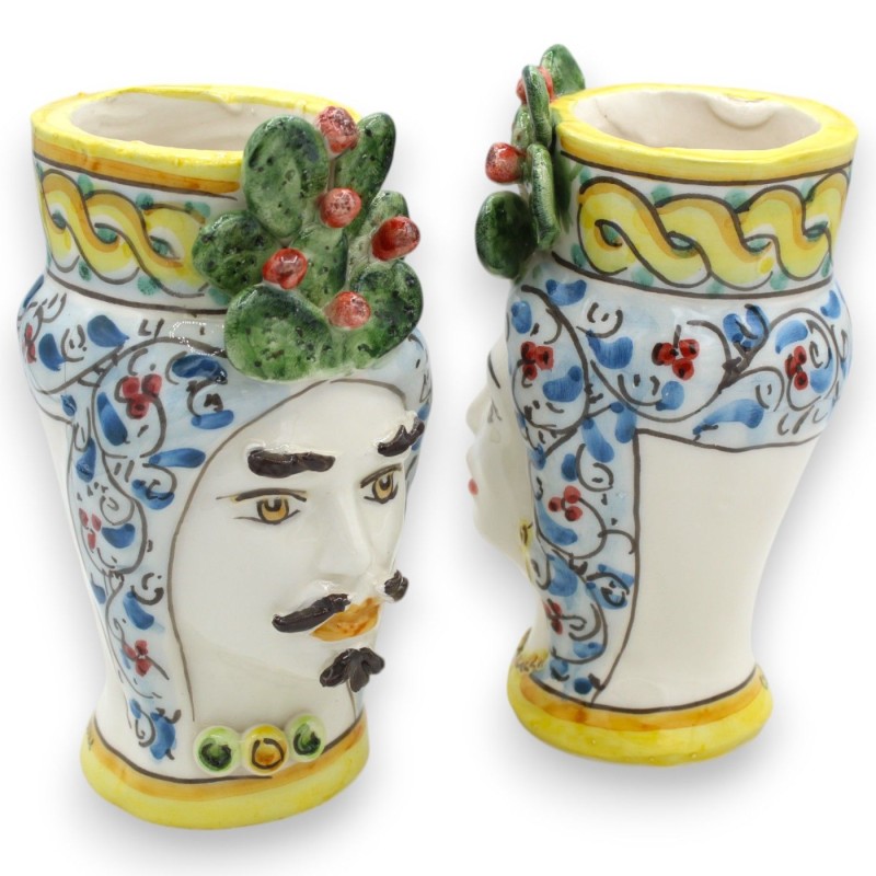 Cabezas de moro siciliano (par) aprox. 18 cm de alto. Cerámica de Caltagirone, turbante, corona y friso de tuna - 