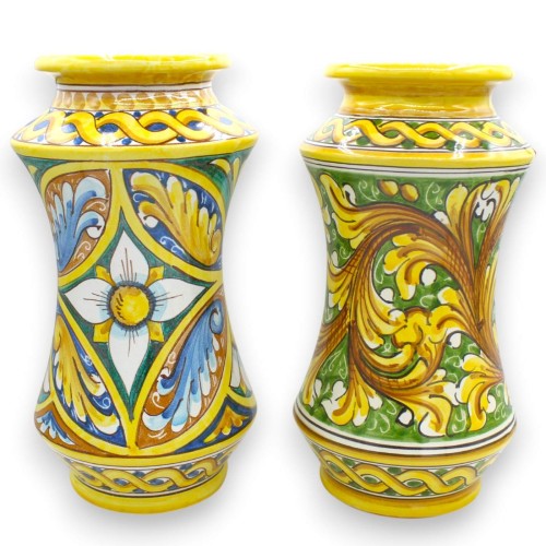 Vase Albarello, céramique Caltagirone, h 30 x 16 cm environ. (1 pièce) Diverses décorations - 