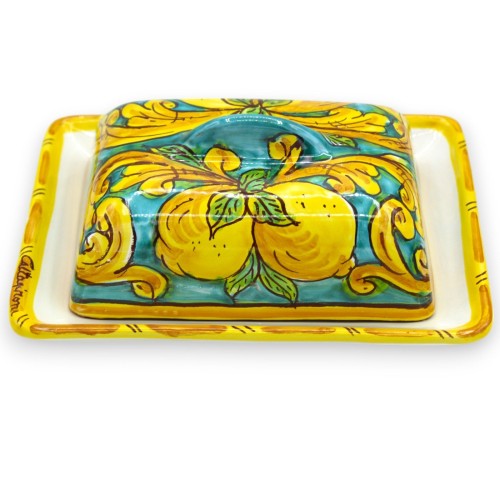 Manteigueira de cerâmica Caltagirone, aprox. C 18 x 14 cm. decoração barroca e limões - 