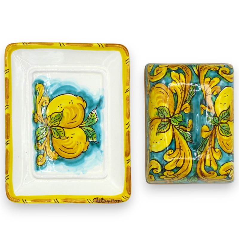 Butterdose aus Keramik von Caltagirone, ca. L 18 x 14 cm. Barockdekor und Zitronen - 
