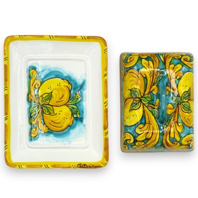 Caltagirone keramische botervloot, ca. Afmetingen: 18 x 14 cm. barokke decoratie en citroenen - 